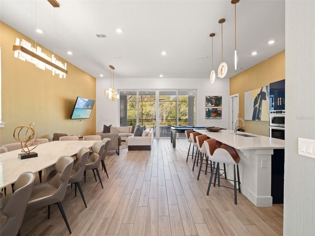 2021 OAK CREEK LOOP, Davenport, FL 33837