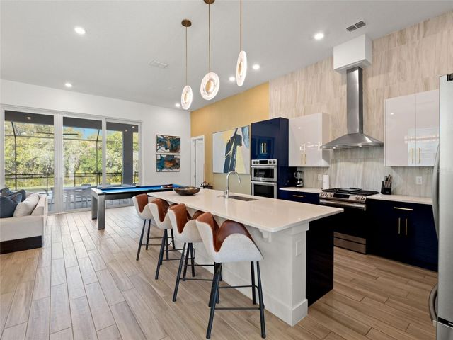 2021 OAK CREEK LOOP, Davenport, FL 33837