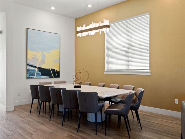 2021 OAK CREEK LOOP, Davenport, FL 33837