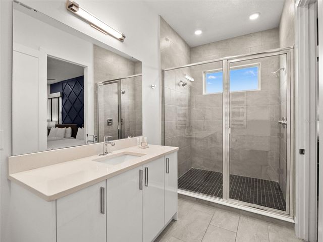 2021 OAK CREEK LOOP, Davenport, FL 33837