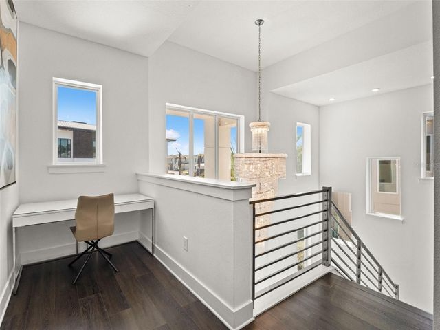 2021 OAK CREEK LOOP, Davenport, FL 33837