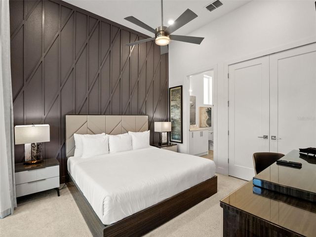 2021 OAK CREEK LOOP, Davenport, FL 33837