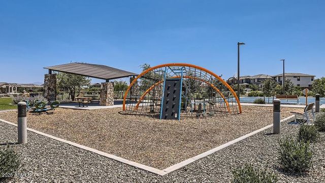 5979 N 191ST Drive, Litchfield Park, AZ 85340