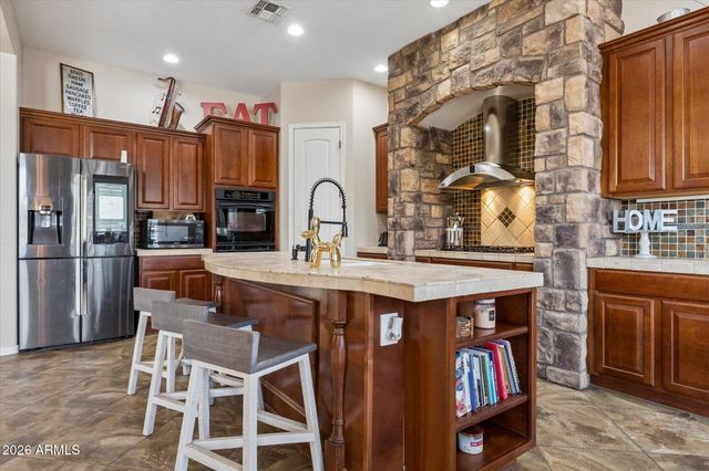 837 E Torrey Pines Place, Chandler, AZ 85249