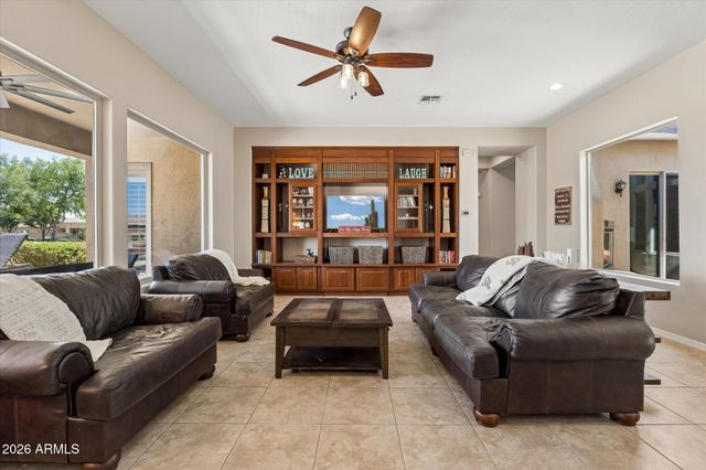 837 E Torrey Pines Place, Chandler, AZ 85249