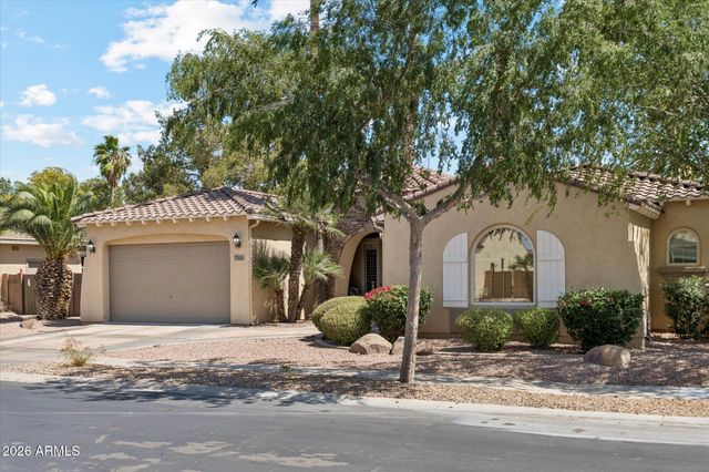 837 E Torrey Pines Place, Chandler, AZ 85249