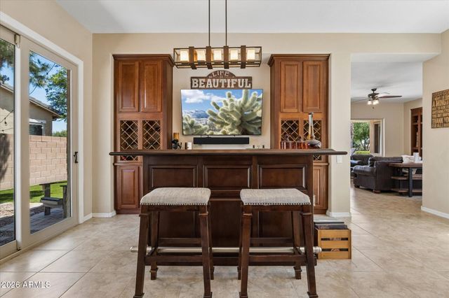 837 E Torrey Pines Place, Chandler, AZ 85249