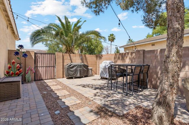 837 E Torrey Pines Place, Chandler, AZ 85249