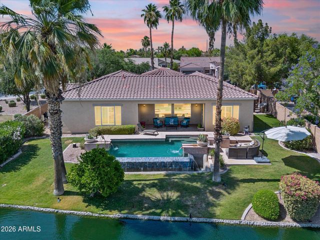 837 E Torrey Pines Place, Chandler, AZ 85249