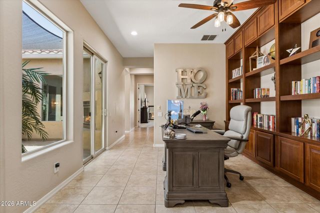837 E Torrey Pines Place, Chandler, AZ 85249