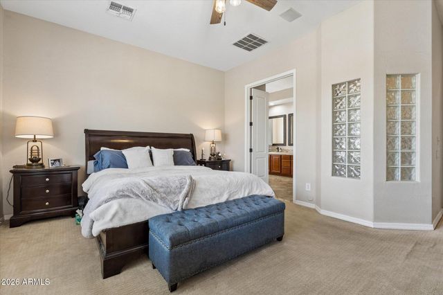 837 E Torrey Pines Place, Chandler, AZ 85249