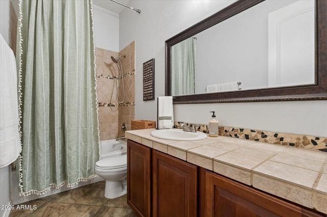 837 E Torrey Pines Place, Chandler, AZ 85249