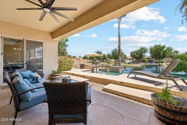 837 E Torrey Pines Place, Chandler, AZ 85249