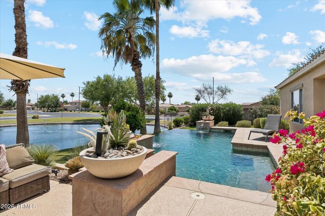 837 E Torrey Pines Place, Chandler, AZ 85249