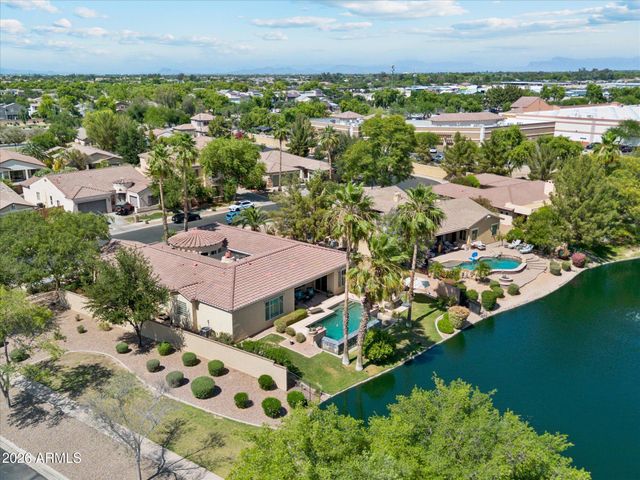 837 E Torrey Pines Place, Chandler, AZ 85249