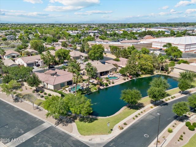 837 E Torrey Pines Place, Chandler, AZ 85249