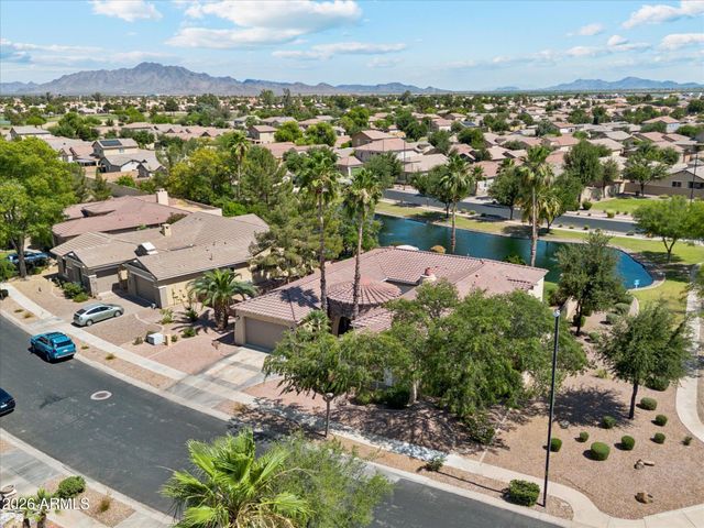 837 E Torrey Pines Place, Chandler, AZ 85249