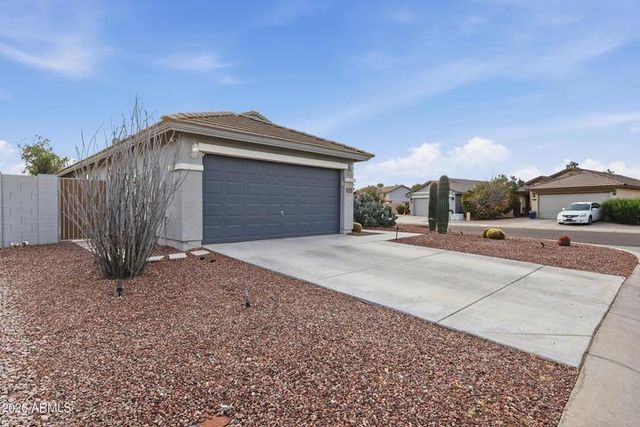2013 W Prospector, San Tan Valley, AZ 85144
