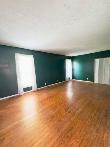 13 Sanderlin Drive, Corbin, KY 40701