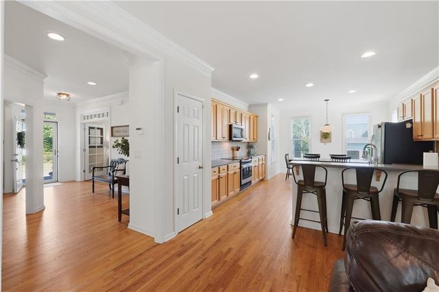 7306 Rocking Chair Lane, Hoschton, GA 30548