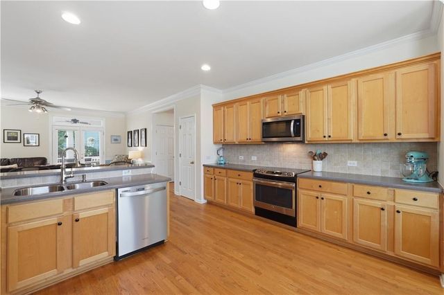 7306 Rocking Chair Lane, Hoschton, GA 30548