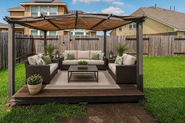 13806 Kodiak Brown Bear Street, Crosby, TX 77532