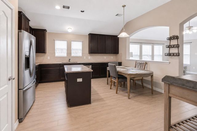 13806 Kodiak Brown Bear Street, Crosby, TX 77532