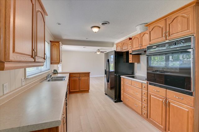 3330 W Thread Needle Road, Augusta, GA 30907