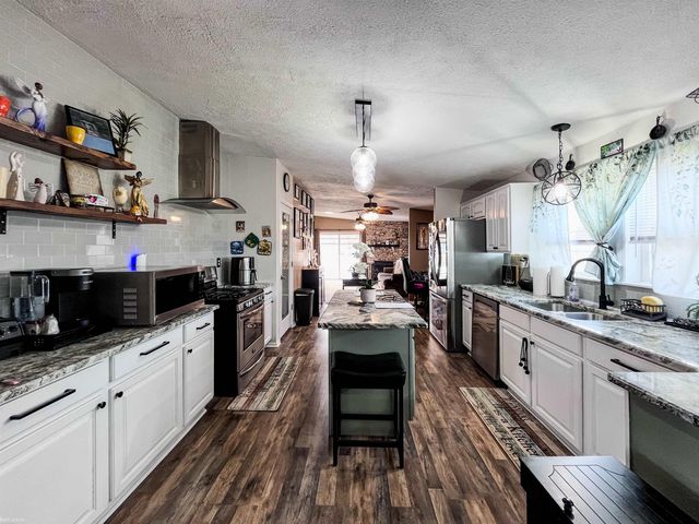 37130 Stone Way, Lenox, MI 48048