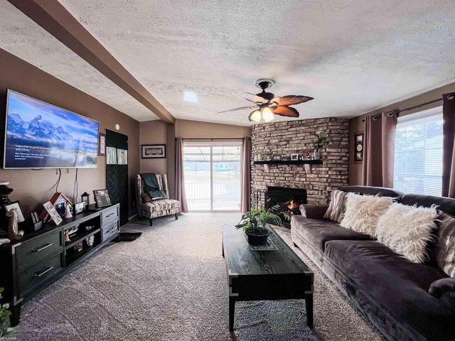 37130 Stone Way, Lenox, MI 48048