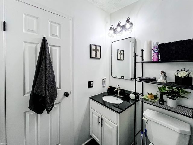 37130 Stone Way, Lenox, MI 48048