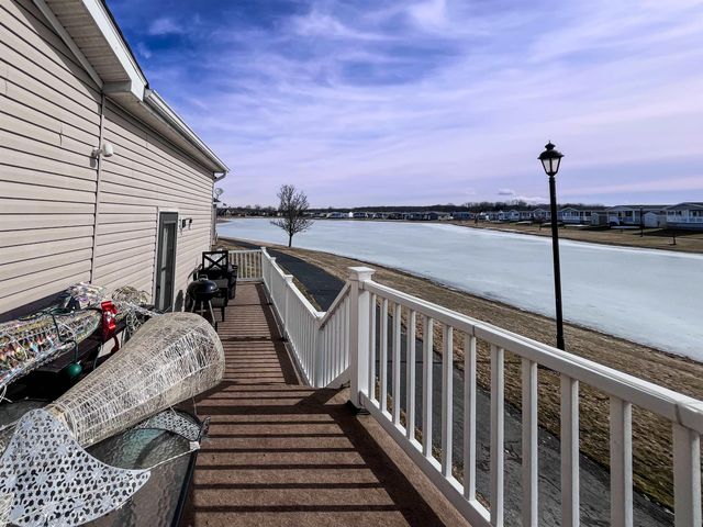 37130 Stone Way, Lenox, MI 48048