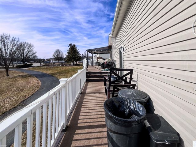 37130 Stone Way, Lenox, MI 48048