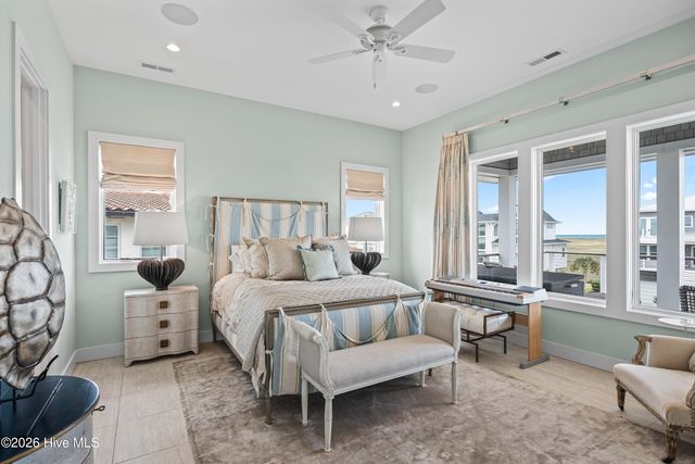 415 Oceana Way, Carolina Beach, NC 28428