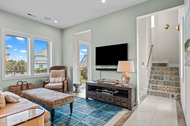 415 Oceana Way, Carolina Beach, NC 28428