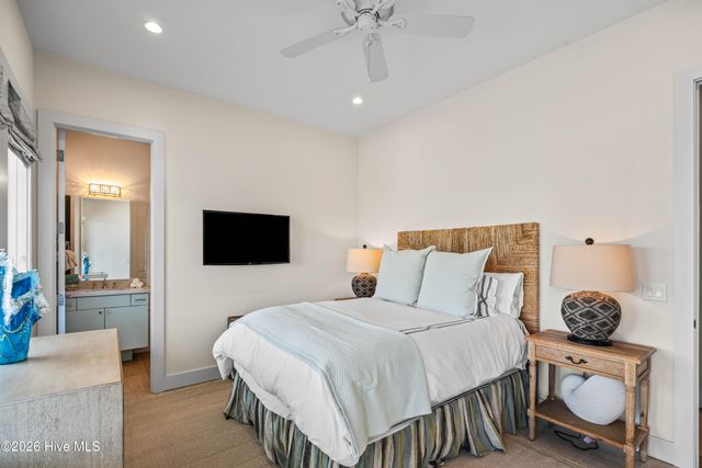 415 Oceana Way, Carolina Beach, NC 28428