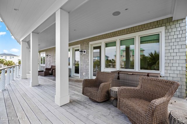 415 Oceana Way, Carolina Beach, NC 28428