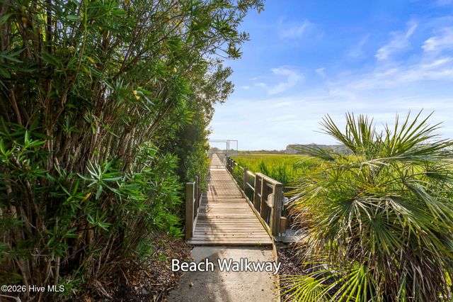415 Oceana Way, Carolina Beach, NC 28428