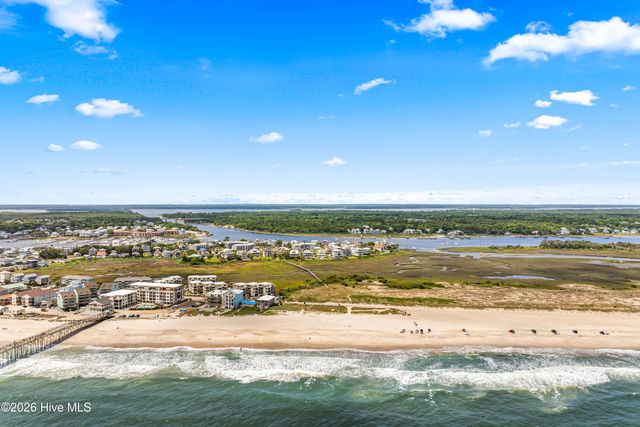 415 Oceana Way, Carolina Beach, NC 28428