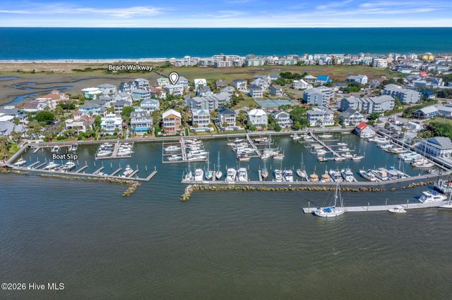 415 Oceana Way, Carolina Beach, NC 28428