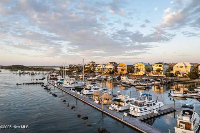 415 Oceana Way, Carolina Beach, NC 28428
