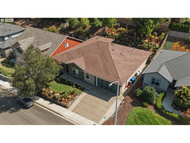 322 Se SUMMIT VIEW Ave, Salem, OR 97306
