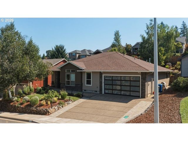 322 Se SUMMIT VIEW Ave, Salem, OR 97306