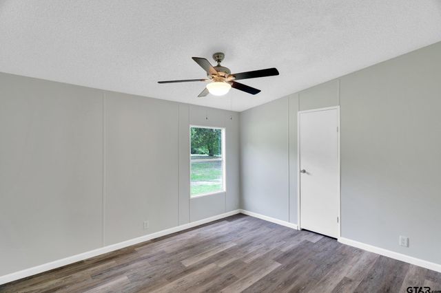 22626 County Road 4171, Mineola, TX 75773