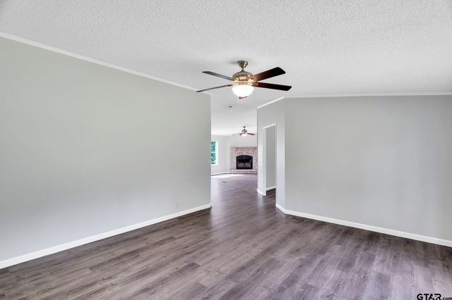 22626 County Road 4171, Mineola, TX 75773