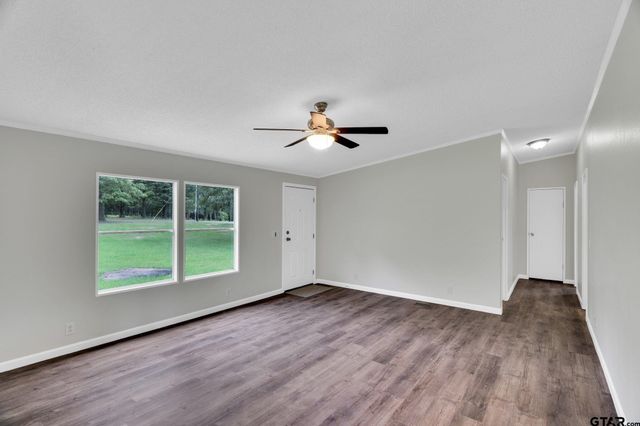 22626 County Road 4171, Mineola, TX 75773