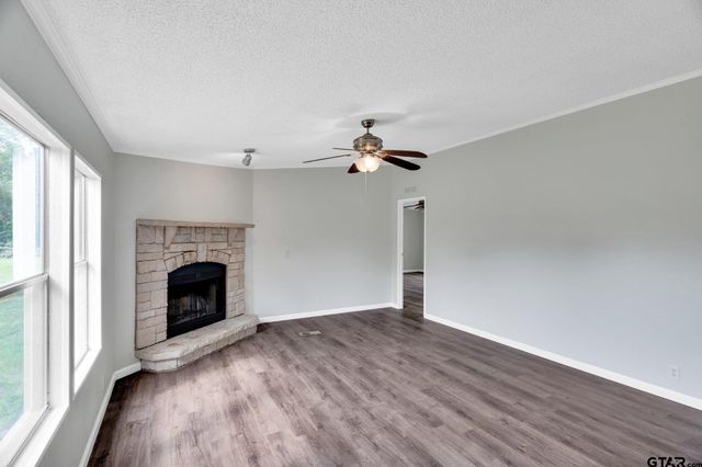 22626 County Road 4171, Mineola, TX 75773