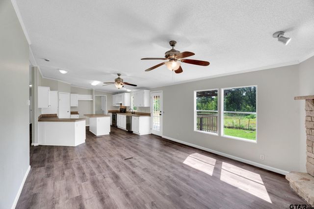 22626 County Road 4171, Mineola, TX 75773