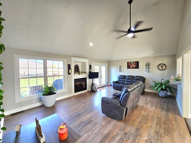 158 Wind Song Drive, Somerset, KY 42503