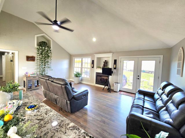 158 Wind Song Drive, Somerset, KY 42503